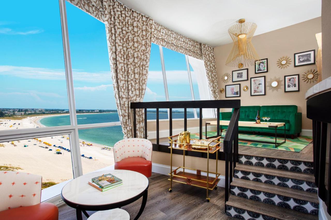 Bellwether Beach Resort St. Pete Beach Extérieur photo