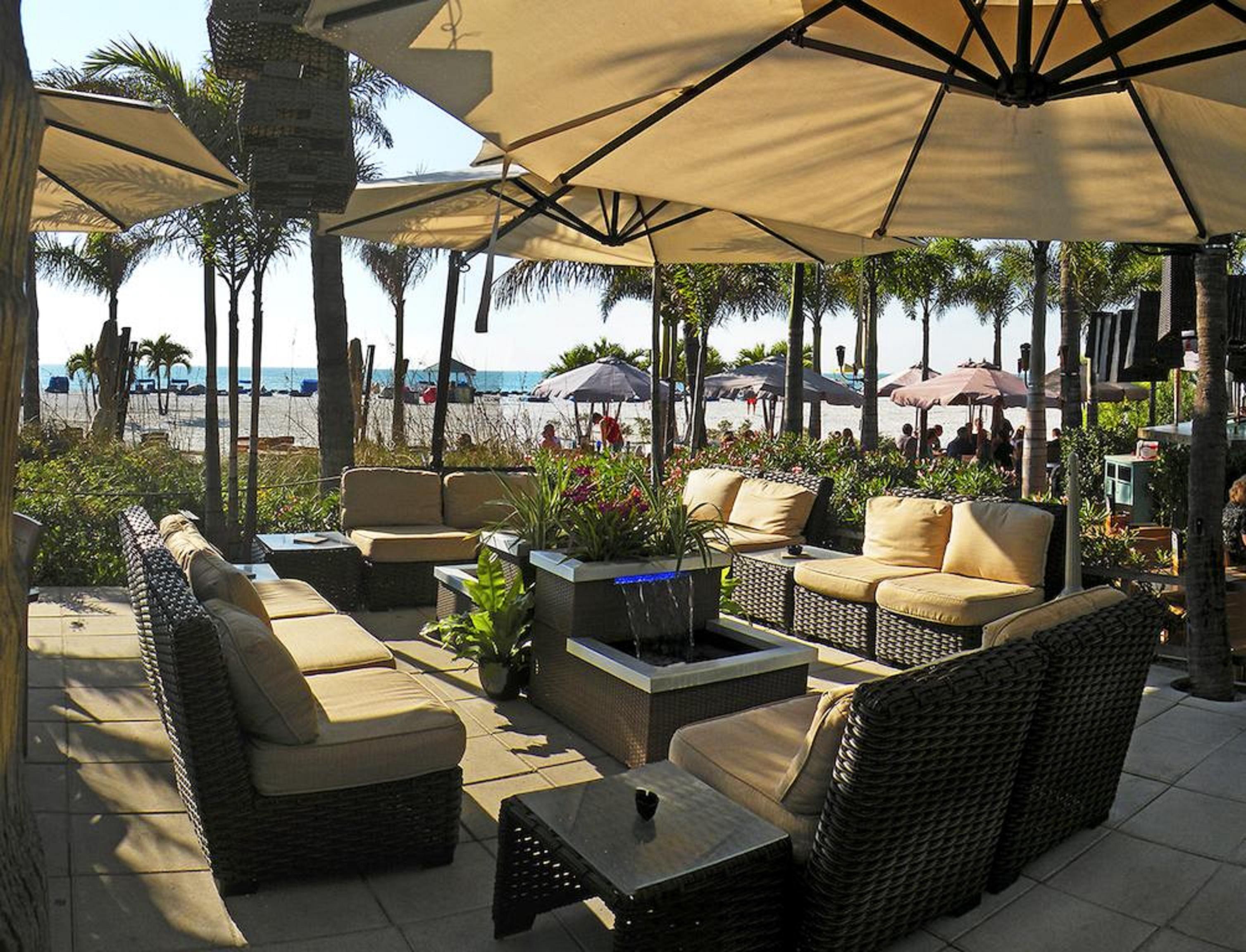 Bellwether Beach Resort St. Pete Beach Extérieur photo