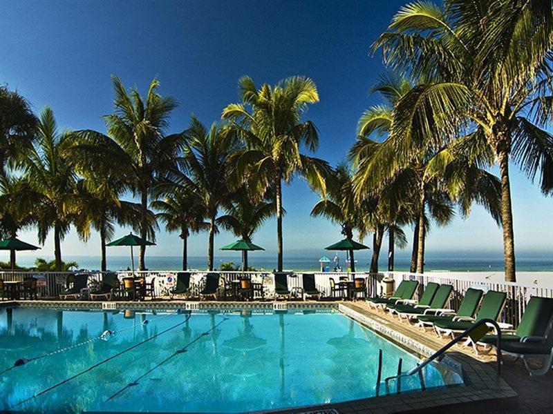 Bellwether Beach Resort St. Pete Beach Extérieur photo