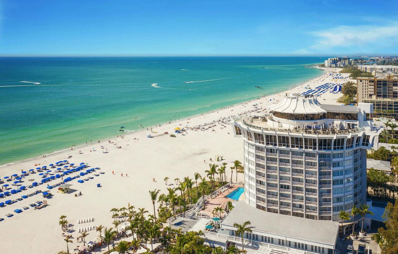 Bellwether Beach Resort St. Pete Beach Extérieur photo
